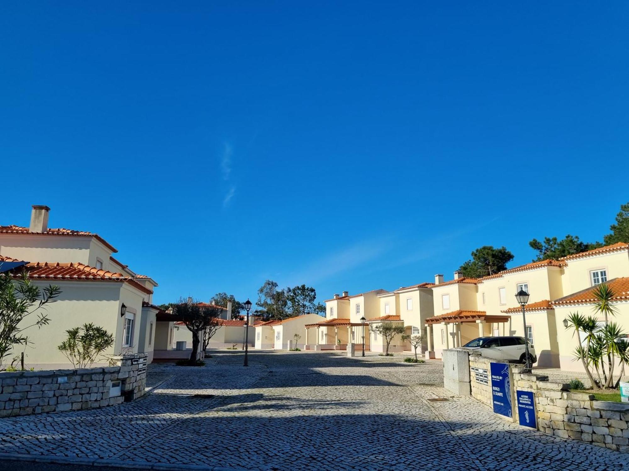 Praia D'El Rey - Townhouse Dom Duarte Amoreira  Kültér fotó